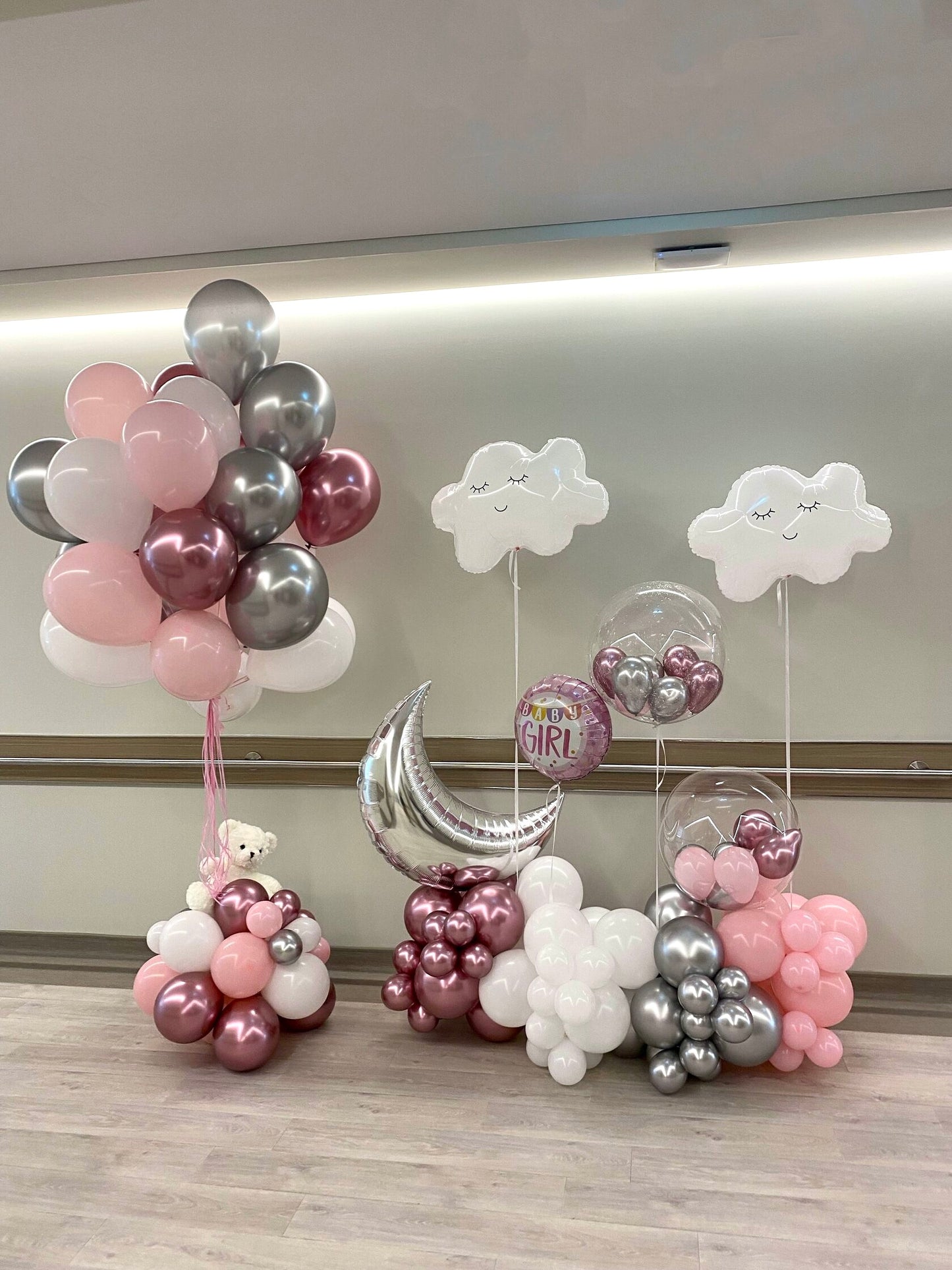 Welcome Baby Girl Balloons