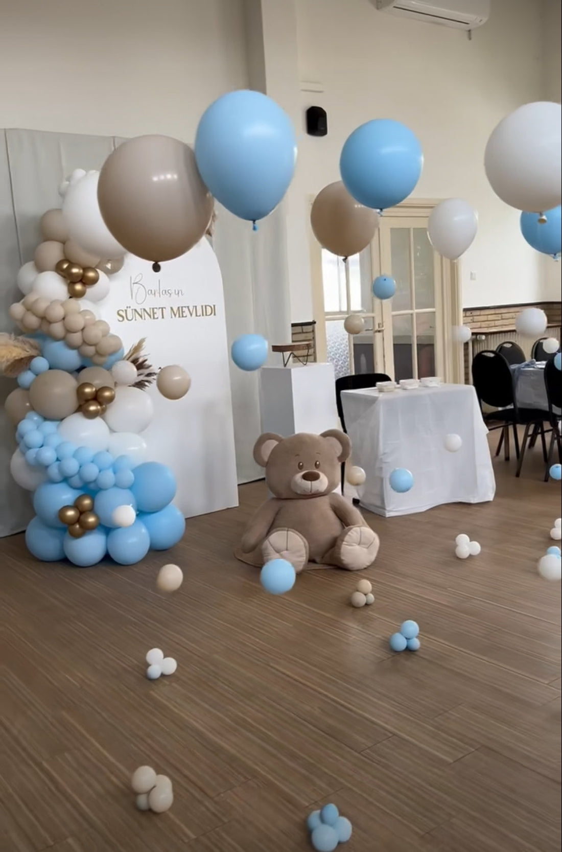 Baby Shower Balloon Decor Ideas in Markham & Richmond Hill | Custom Event Backdrops