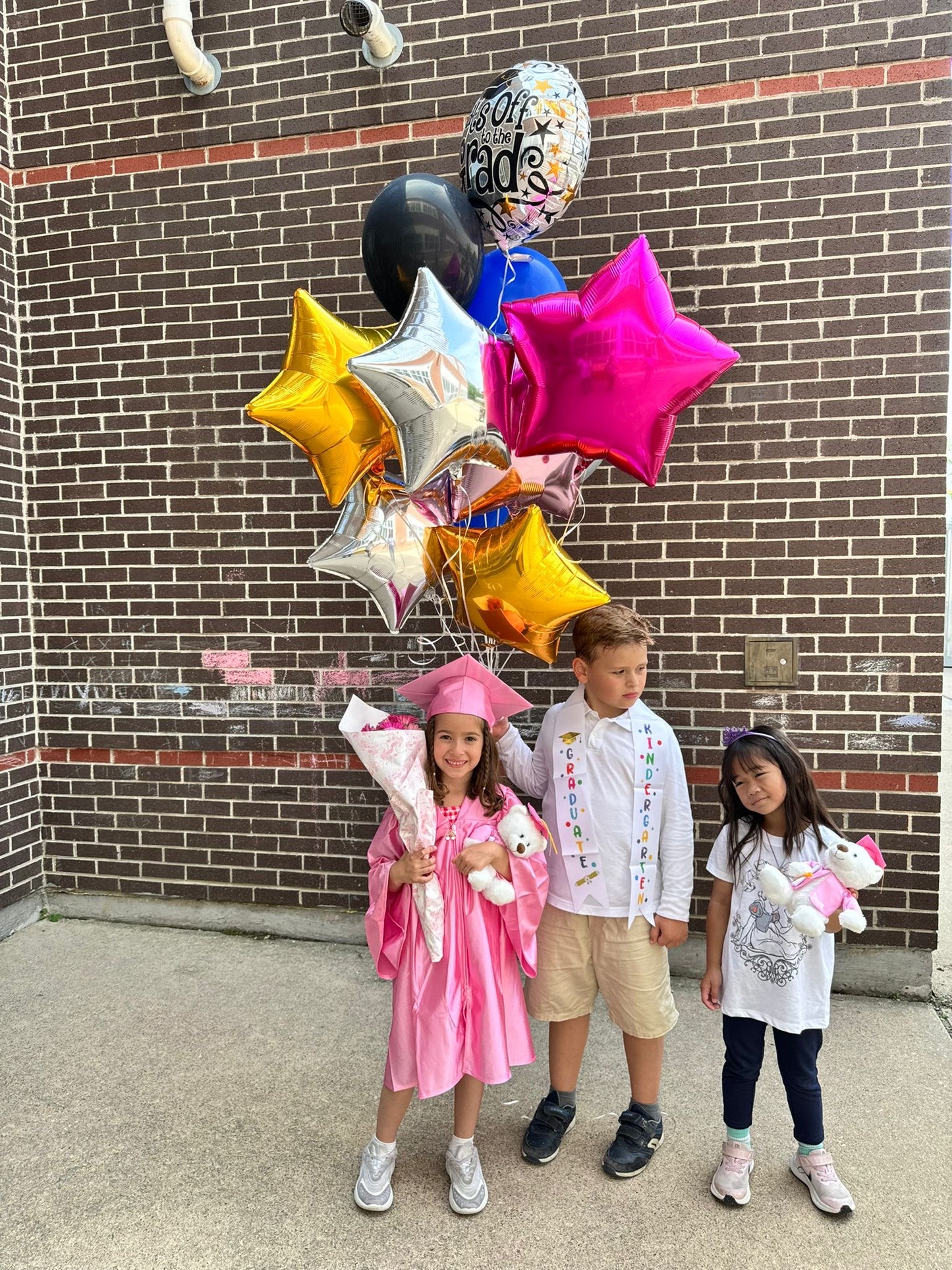 Hats off to the Grad Graduation Balloon