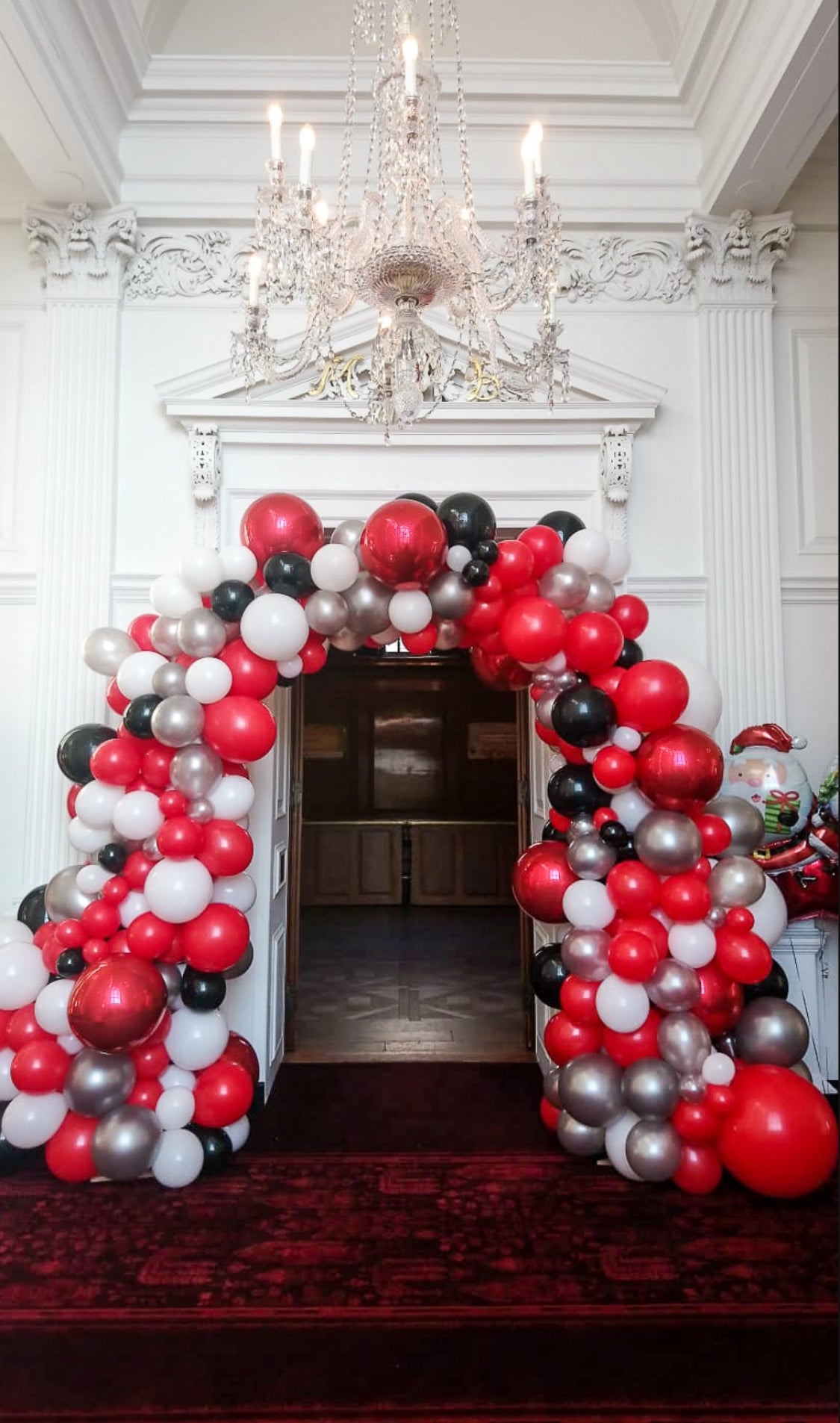 Gold Chrome Balloon Arch with ORBZ – Christmas & Holiday Event Decor
