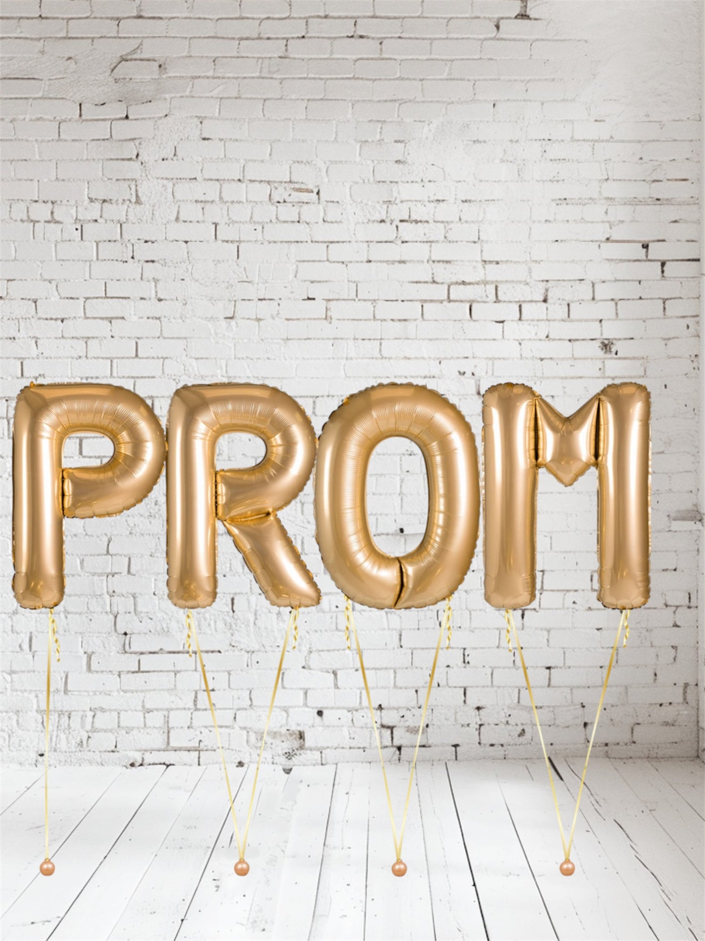 Prom letter balloons